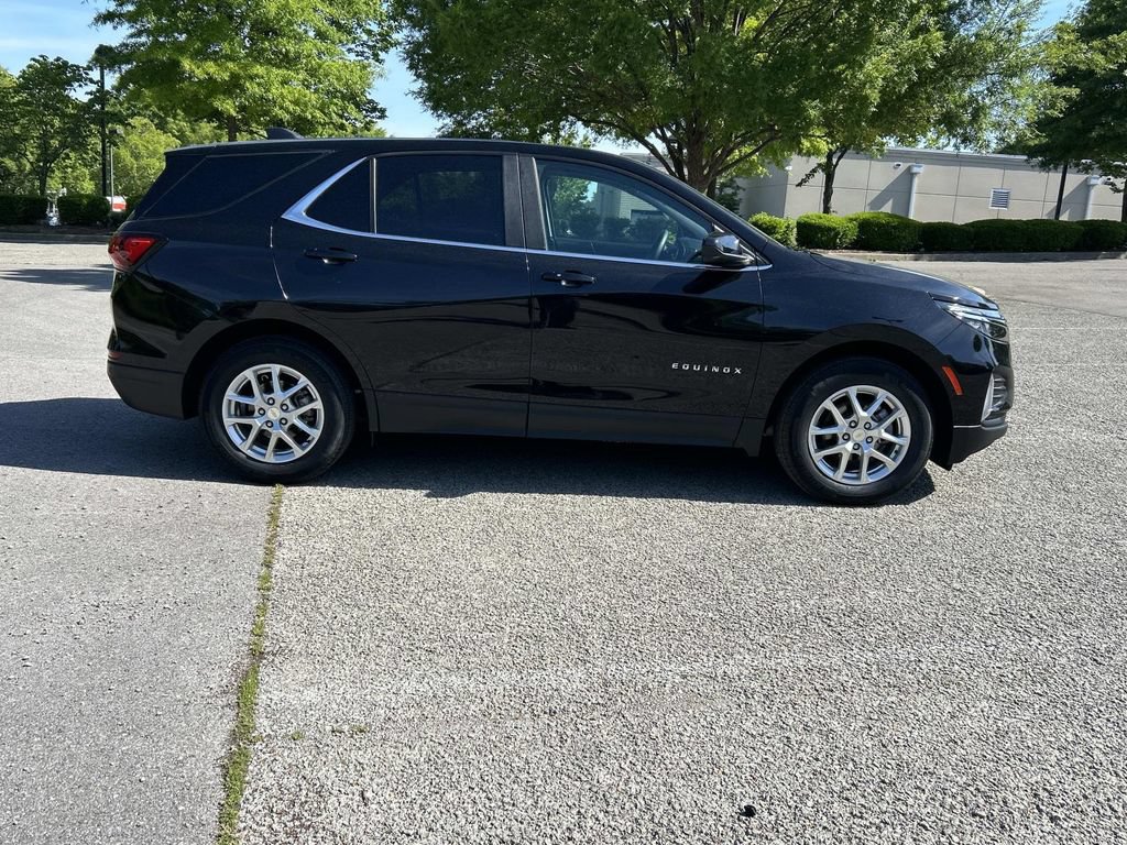 Used 2024 Chevrolet Equinox LT FWD image 8