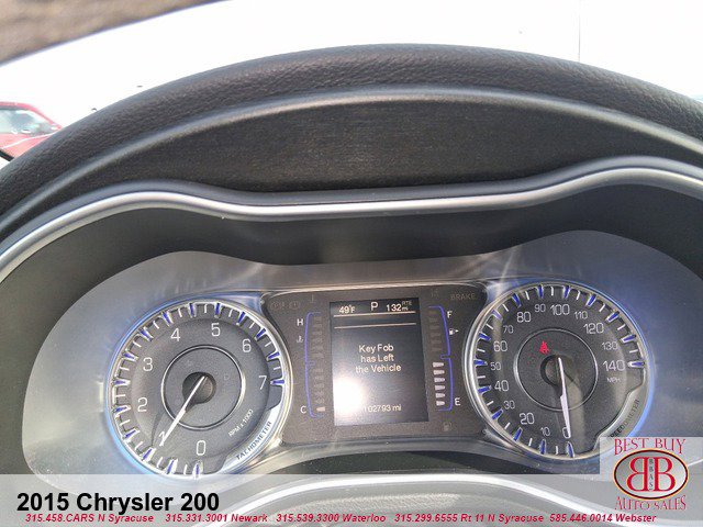 Used 2015 Chrysler 200 Limited w/ Convenience Group image 15