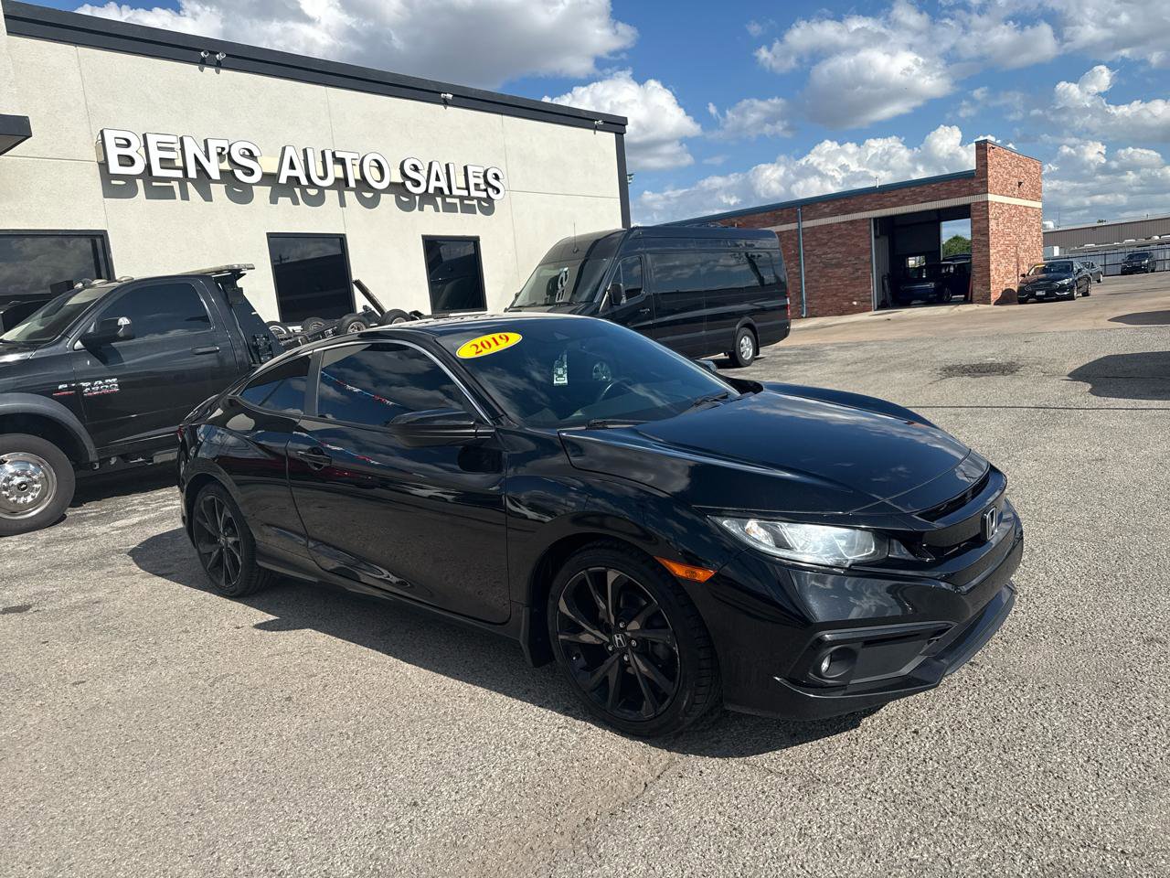 Used 2019 Honda Civic Sport image 4