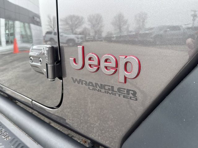 Used 2021 Jeep Wrangler Unlimited Rubicon w/ Cold Weather Group image 10