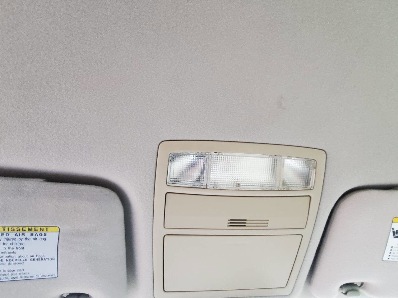 Used 2009 Toyota Camry XLE image 23