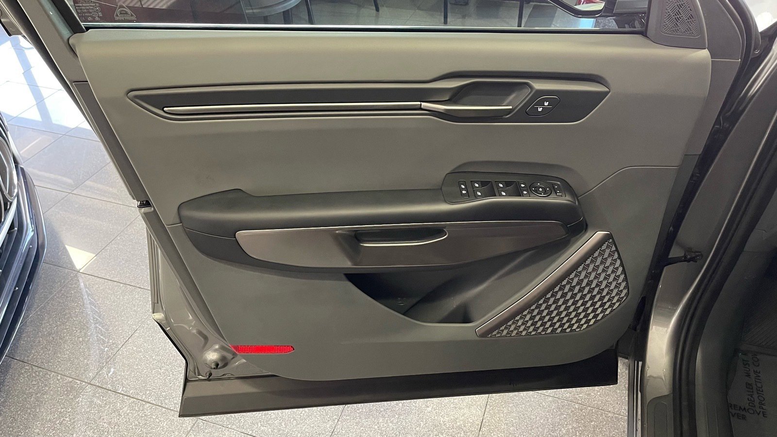 Used 2024 Kia EV9 Light Long Range image 24