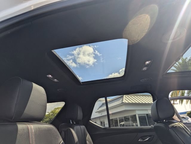 Certified 2023 Chevrolet Traverse RS AWD/4WD image 18