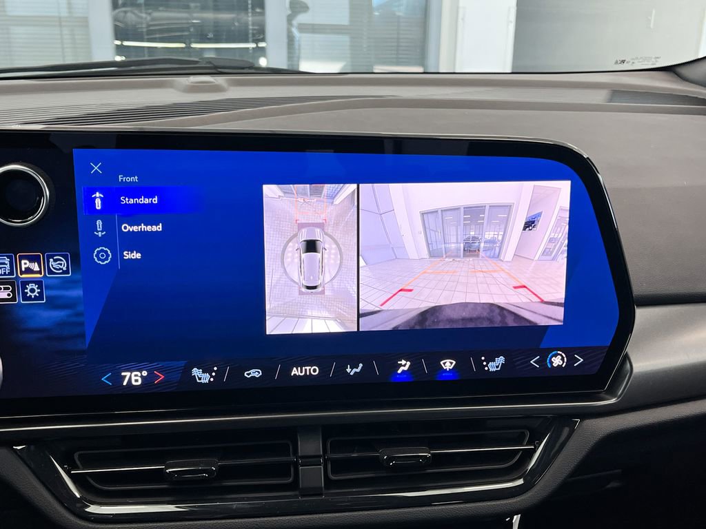 Certified 2024 Chevrolet Equinox EV RS image 24