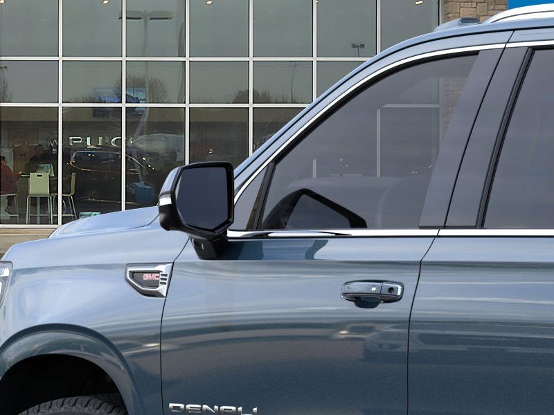 New 2026 GMC Yukon XL Denali w/ Denali Reserve Package image 12