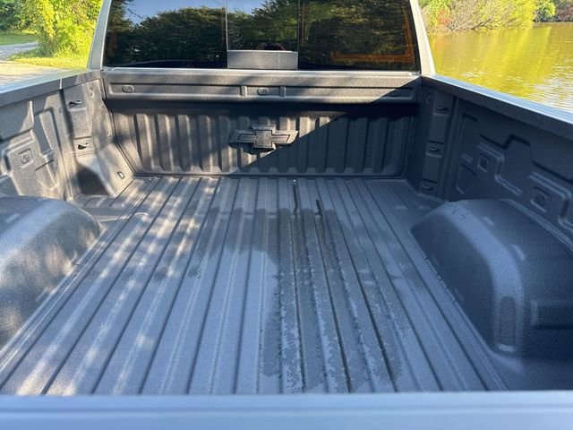 Used 2024 Chevrolet Silverado 1500 LT Trail Boss w/ Convenience Package II image 17