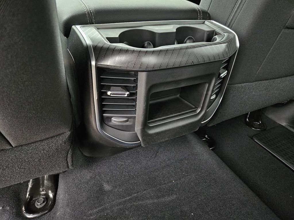 New 2026 RAM 2500 Big Horn AWD/4WD image 10
