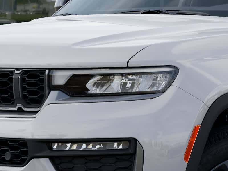 New 2026 Jeep Grand Cherokee Limited AWD/4WD image 10