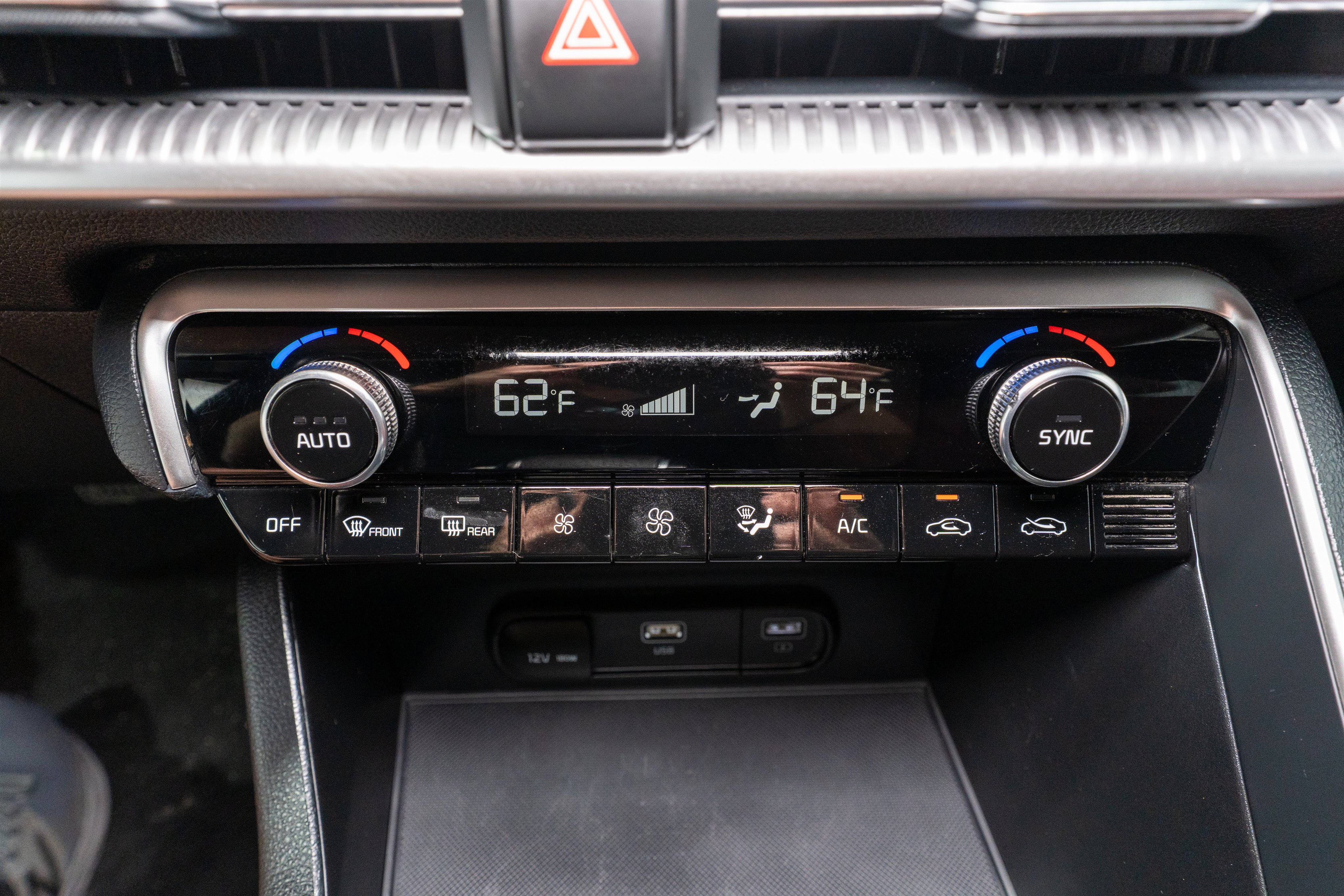 Used 2024 Kia K5 GT-Line w/ GT-Line Premium Package FWD image 21