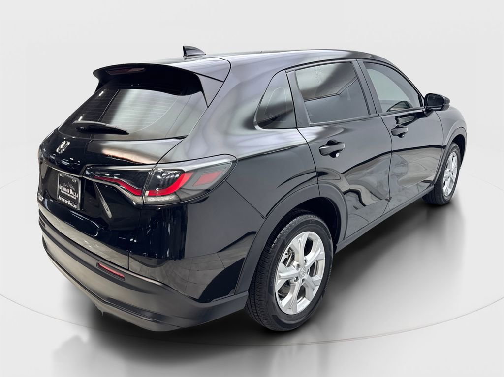 Used 2025 Honda HR-V LX image 6