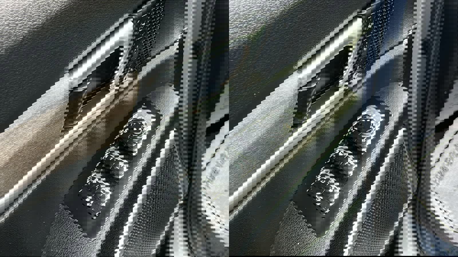 Used 2020 Kia Telluride SX w/ SX Prestige Package image 25