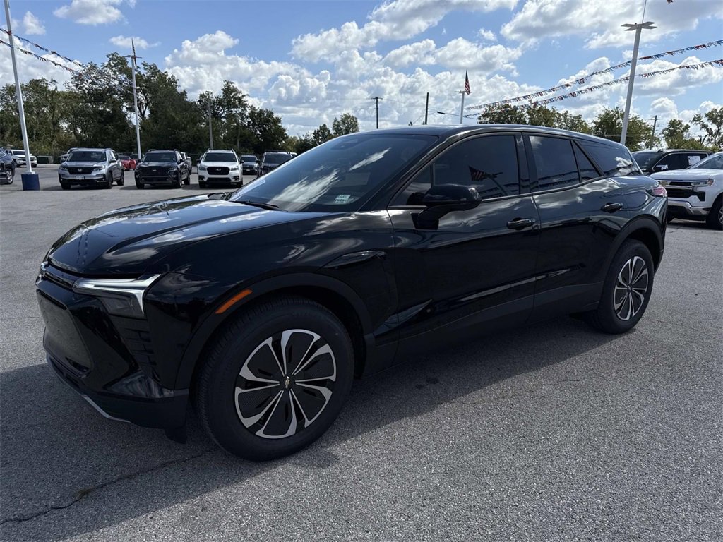 New 2026 Chevrolet Blazer EV LT image 2