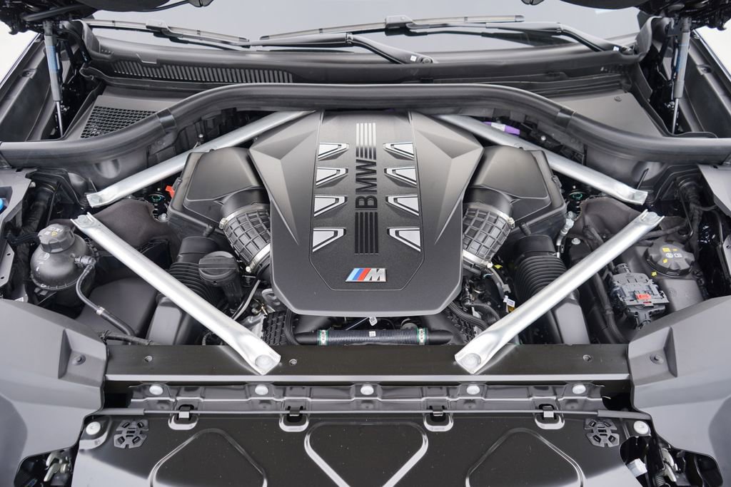 New 2026 BMW X7 M60i image 21