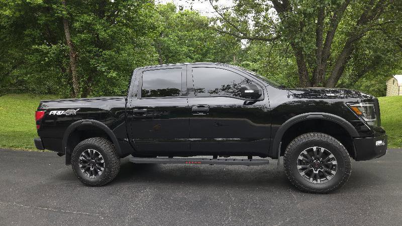 Used 2021 Nissan Titan PRO-4X w/ Pro-4x Convenience Package AWD/4WD image 3
