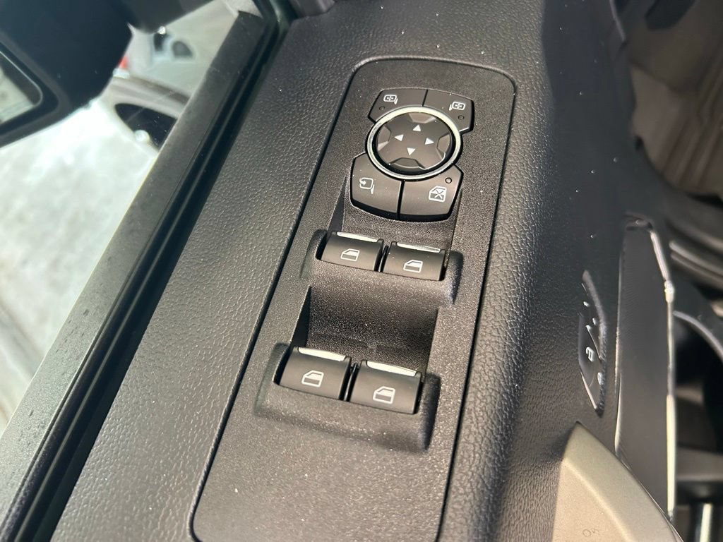 Used 2020 Ford F150 Lariat w/ Equipment Group 502A Luxury AWD/4WD image 42