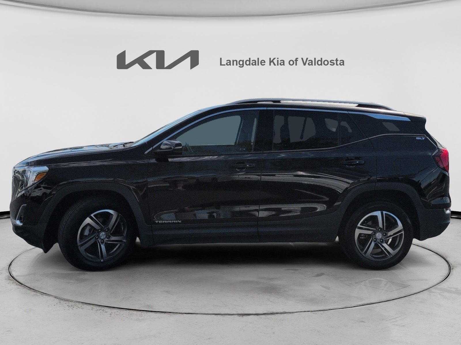 Used 2021 GMC Terrain SLT w/ Infotainment Package II FWD image 10