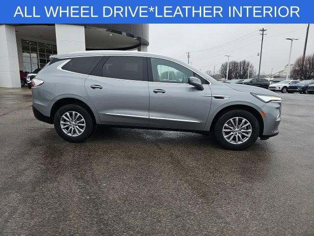 Used 2023 Buick Enclave Essence image 21