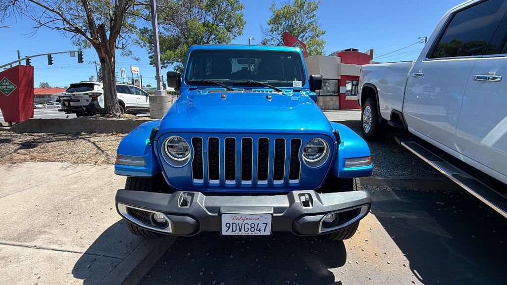 Used 2021 Jeep Wrangler Unlimited Sahara AWD/4WD image 8
