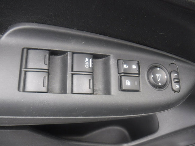 Used 2016 Honda Fit EX image 12