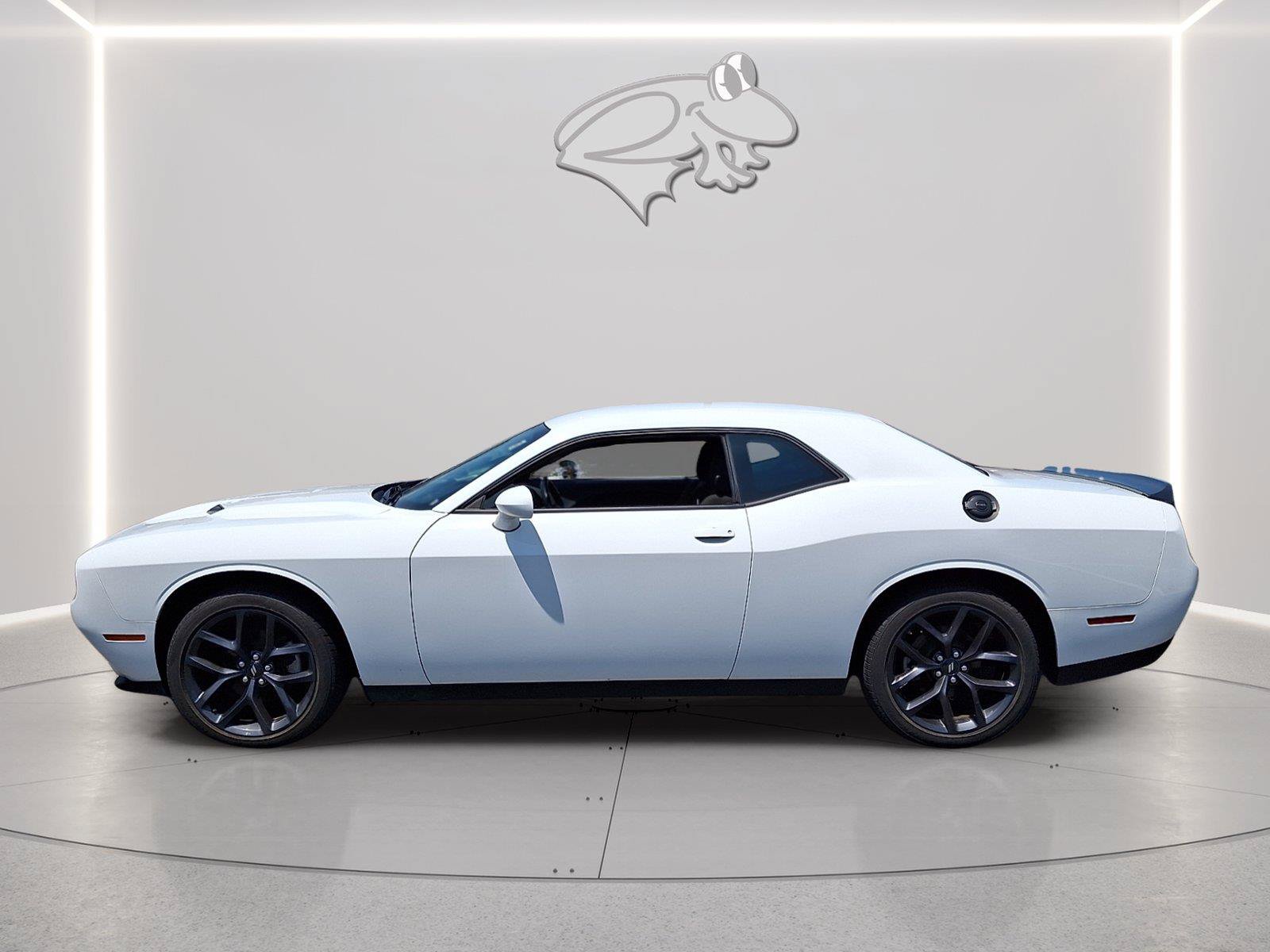 Used 2023 Dodge Challenger SXT w/ Blacktop Package RWD image 2