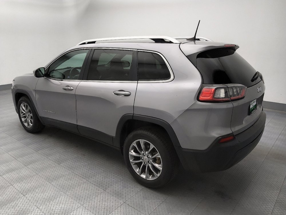 Used 2020 Jeep Cherokee Latitude Plus FWD image 3