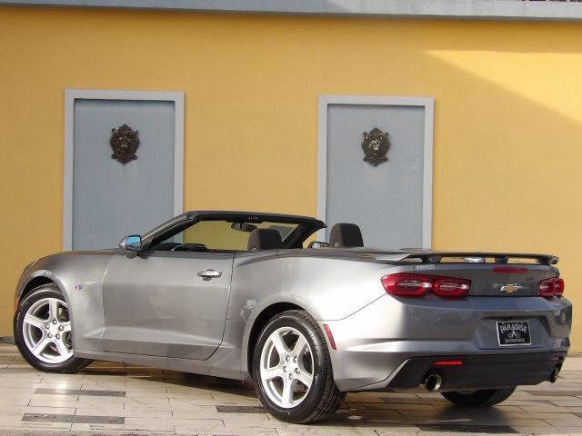 Used 2021 Chevrolet Camaro LT RWD image 6