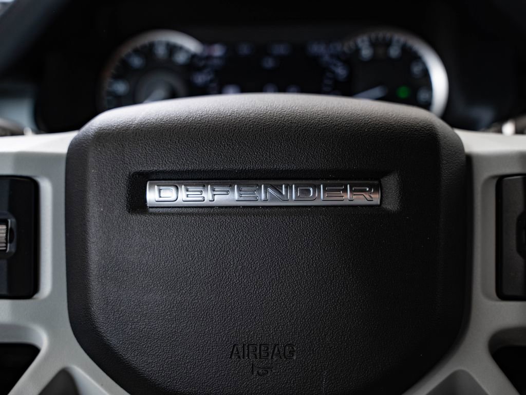 Used 2023 Land Rover Defender 90 S AWD/4WD image 31