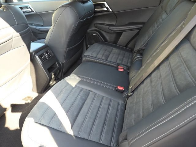 New 2026 Mitsubishi Outlander SE AWD/4WD image 24