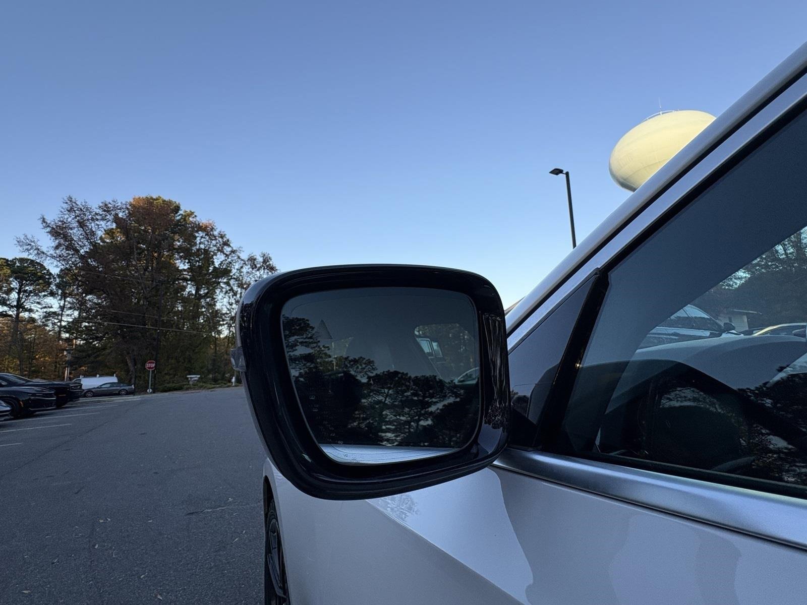 Used 2020 BMW 330i Sedan w/ Convenience Package image 13