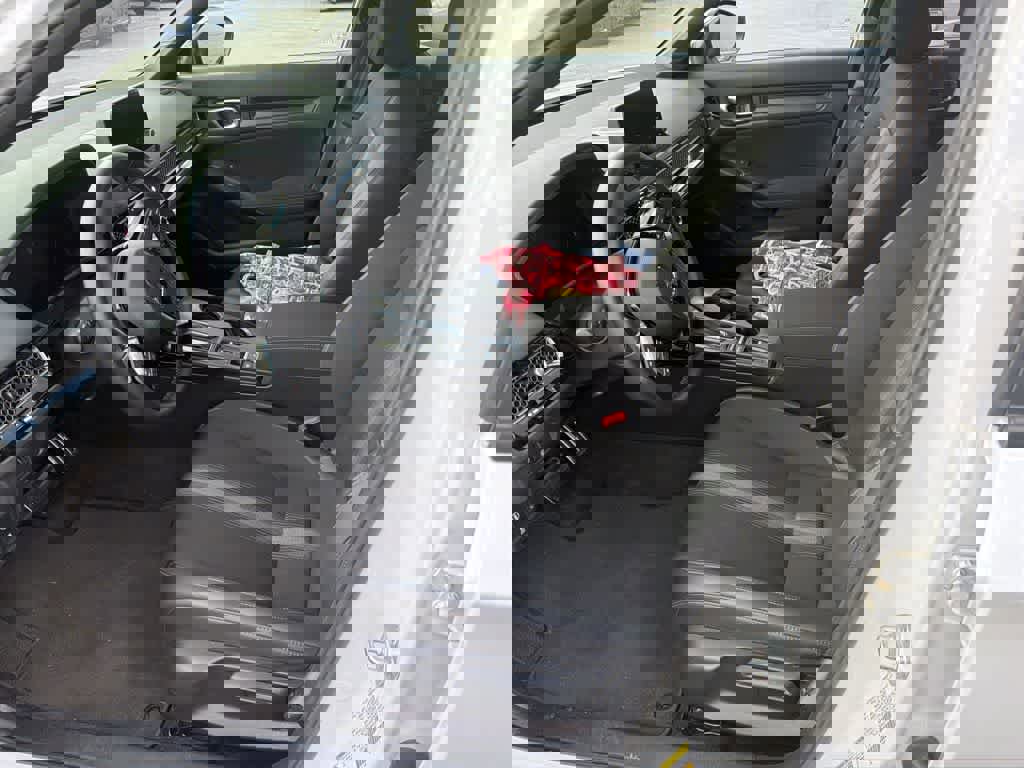 Used 2023 Honda Civic Sport image 21