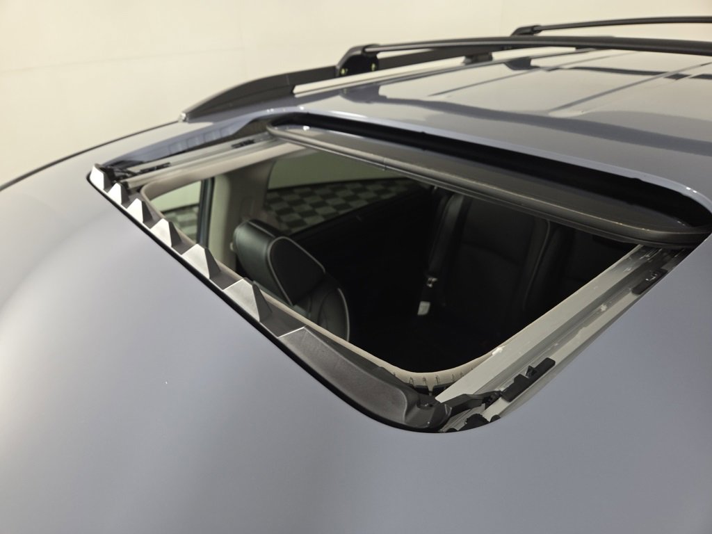 New 2026 Honda Odyssey Touring image 3