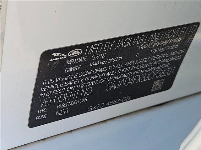 Used 2018 Jaguar XE Premium image 29