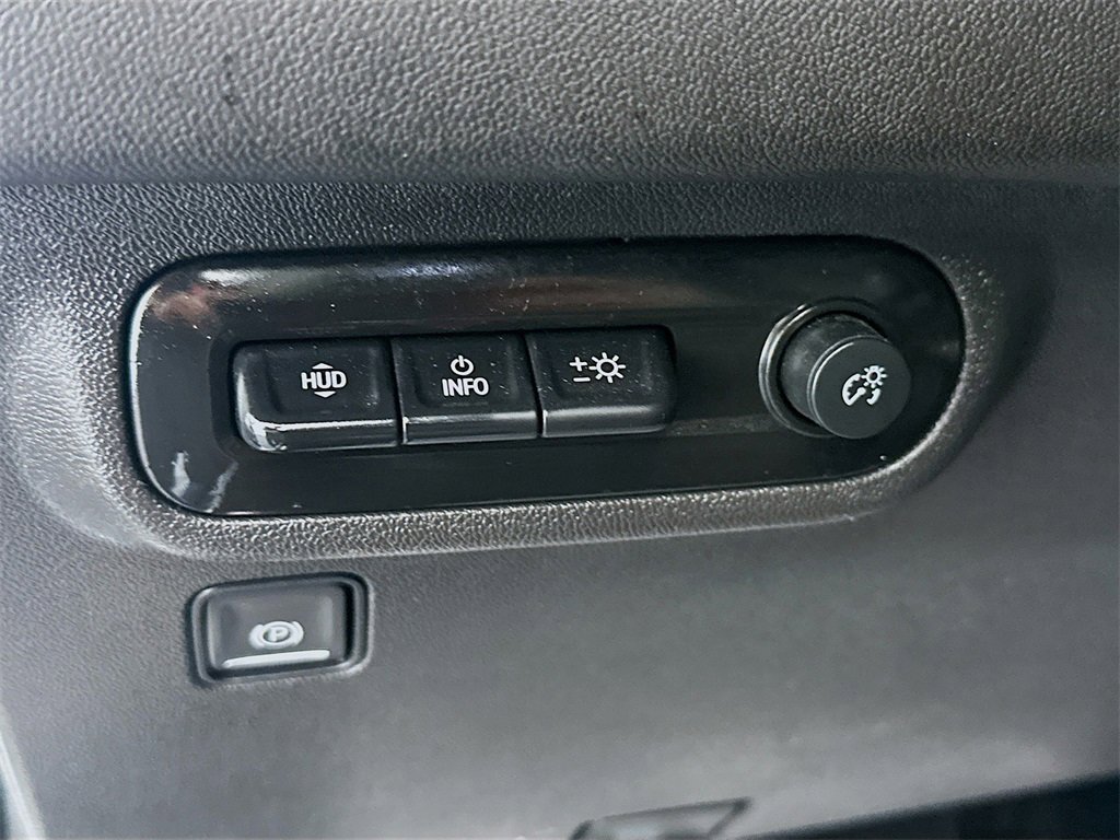 Used 2022 GMC Terrain Denali w/ Denali Premium Package image 10