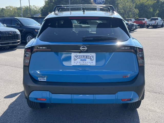 Used 2025 Nissan Kicks SR FWD image 5