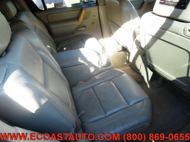 Used 2004 INFINITI QX56 4WD w/ Smart Vision Pkg image 10