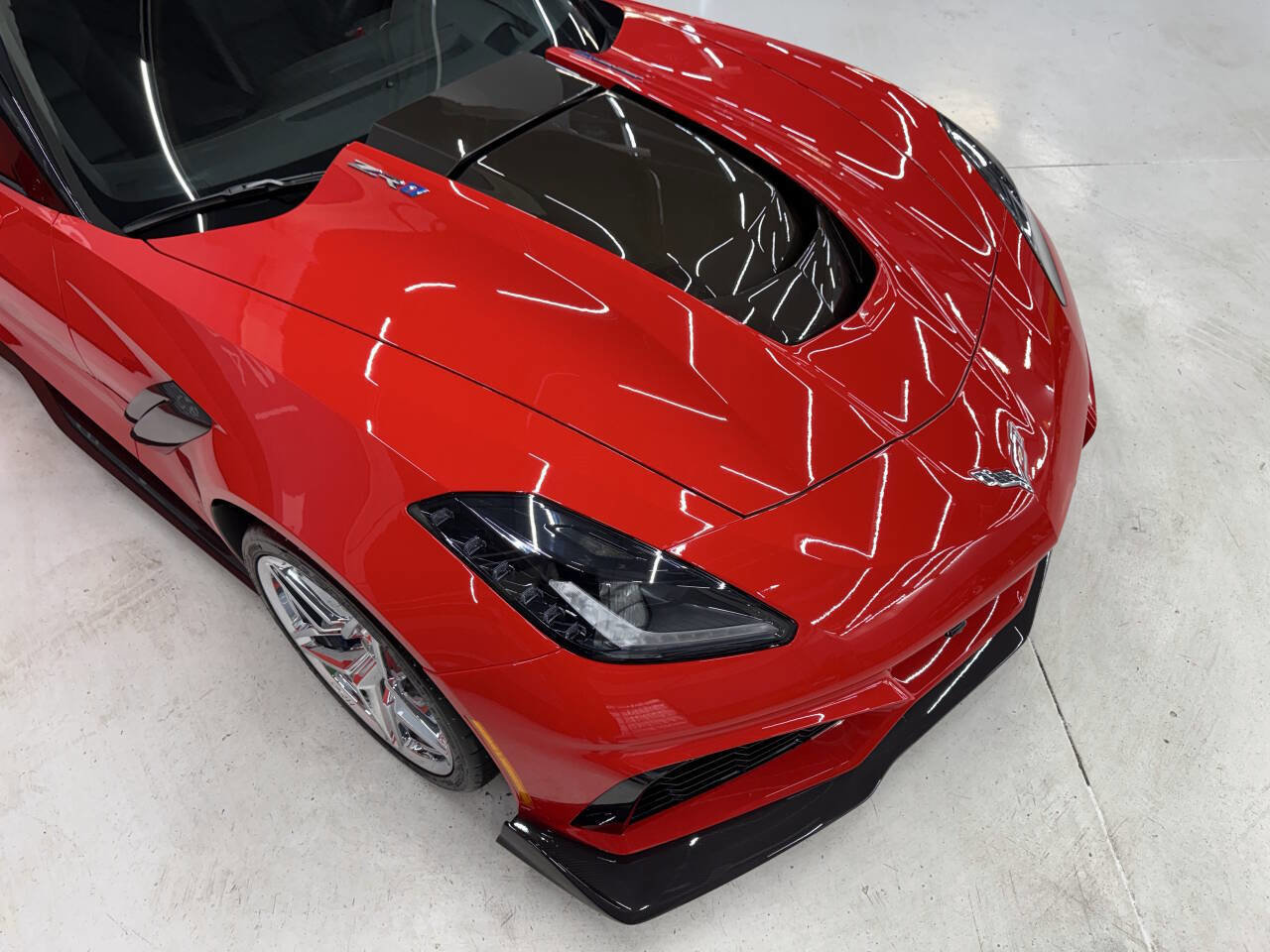 Used 2019 Chevrolet Corvette ZR1 RWD image 8