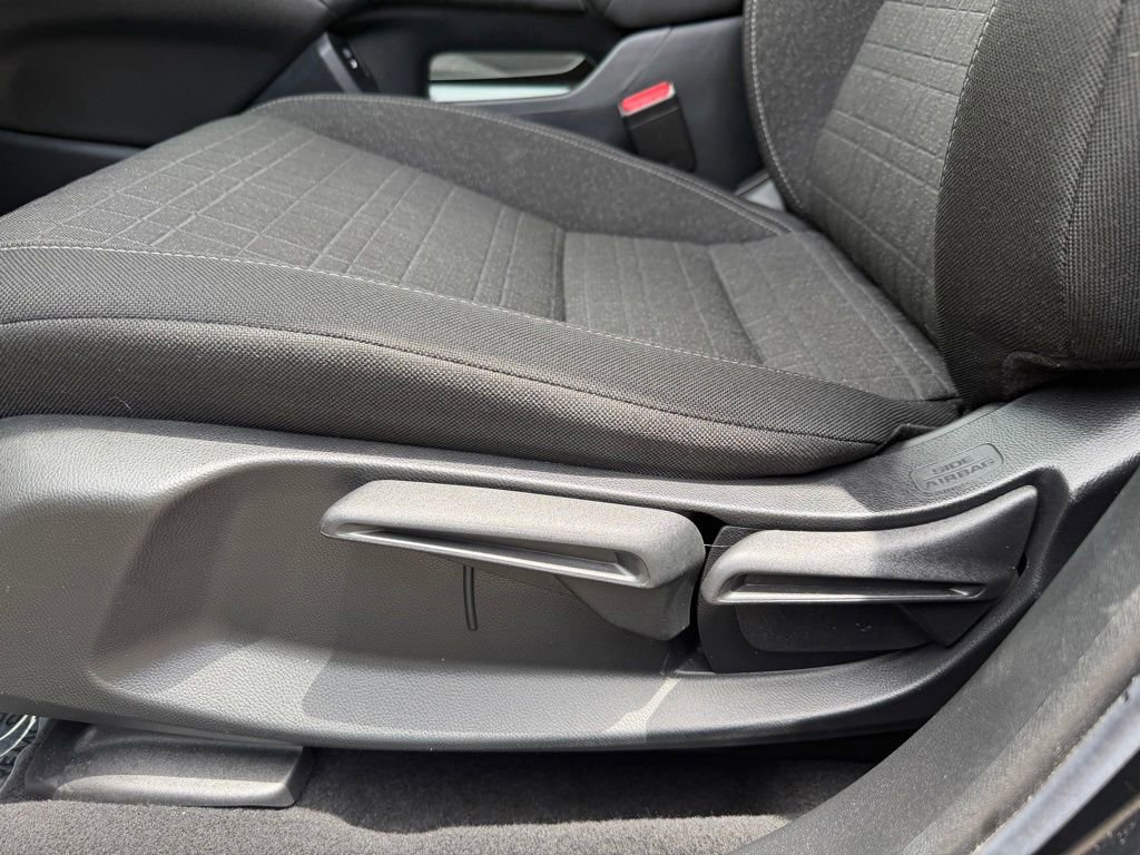 Used 2024 Honda HR-V LX image 18