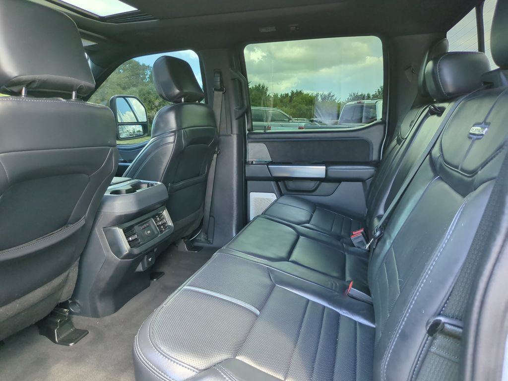Used 2025 Ford F250 Platinum w/ FX4 Off-Road Package AWD/4WD image 18
