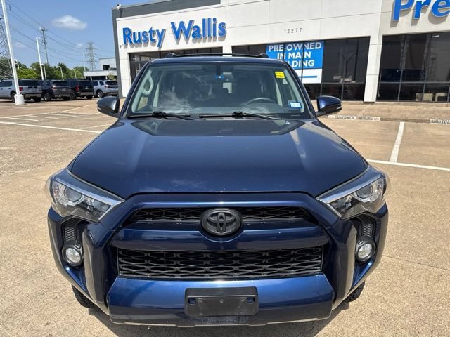 Used 2019 Toyota 4Runner SR5 Premium AWD/4WD image 5