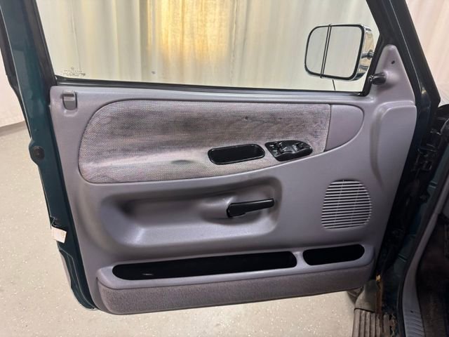 Used 1997 Dodge Ram 1500 Truck Laramie image 15