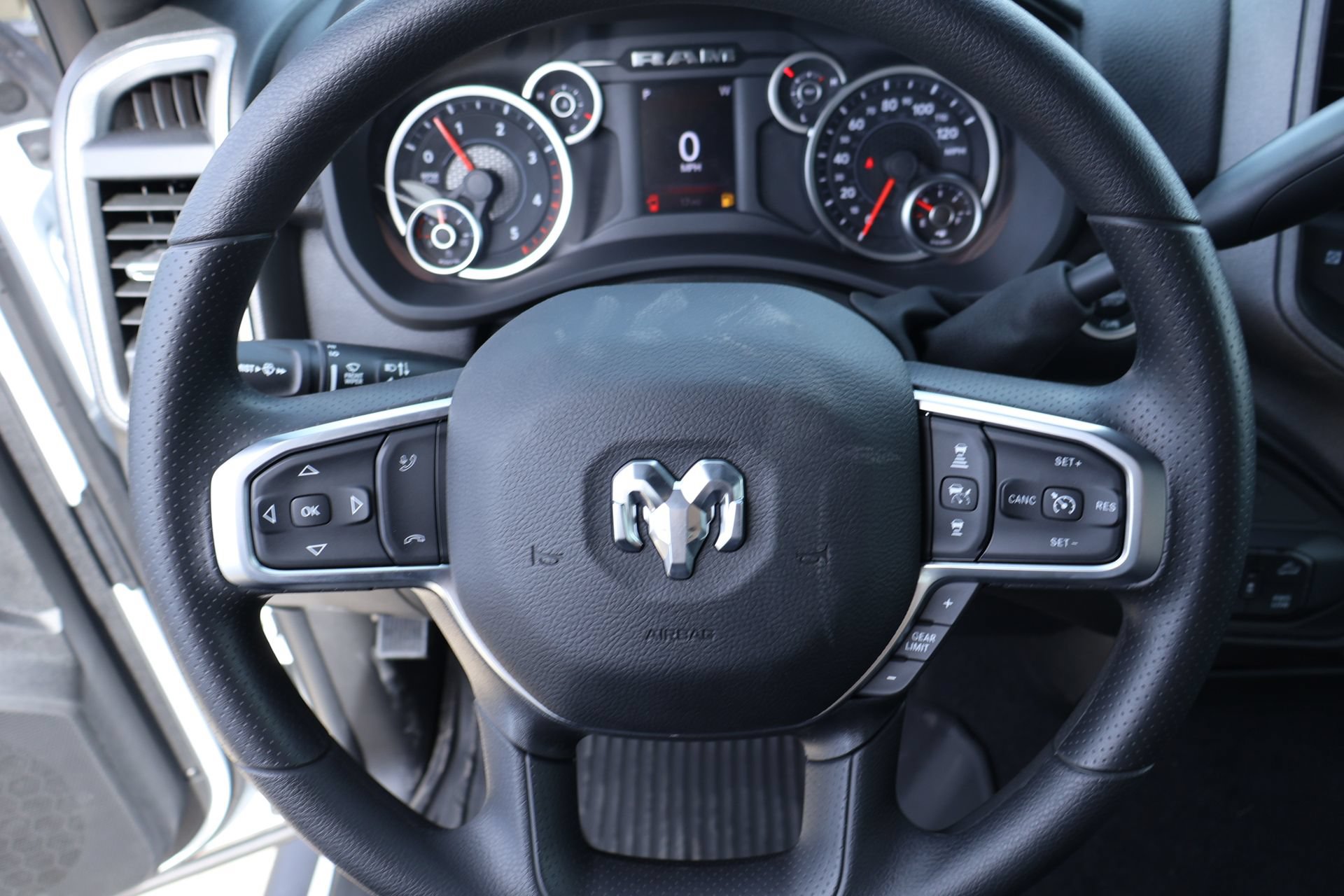 New 2026 RAM 2500 Warlock AWD/4WD image 3