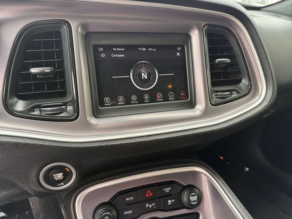Used 2019 Dodge Challenger R/T RWD image 18