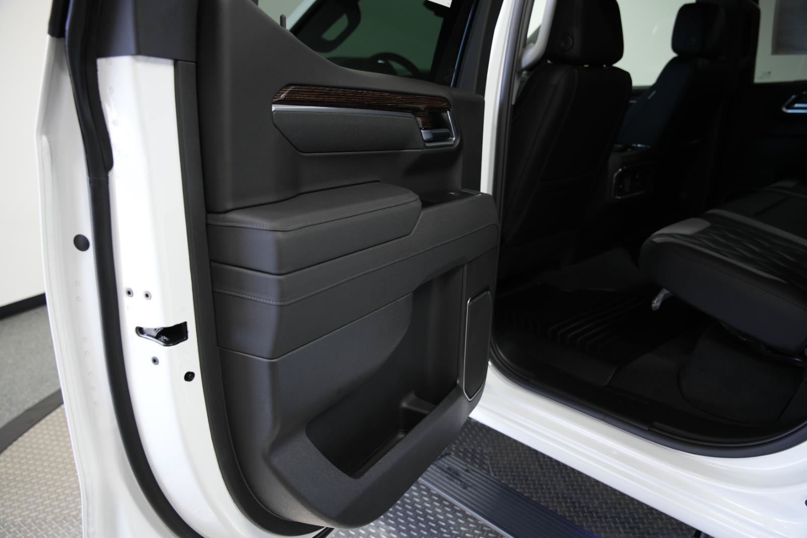 New 2026 GMC Sierra 1500 Elevation AWD/4WD image 23