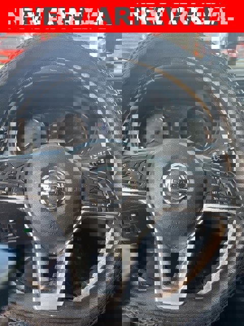 Used 2020 Nissan Rogue S image 4