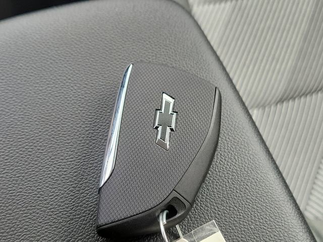 New 2027 Chevrolet Bolt LT w/ Comfort Package image 30