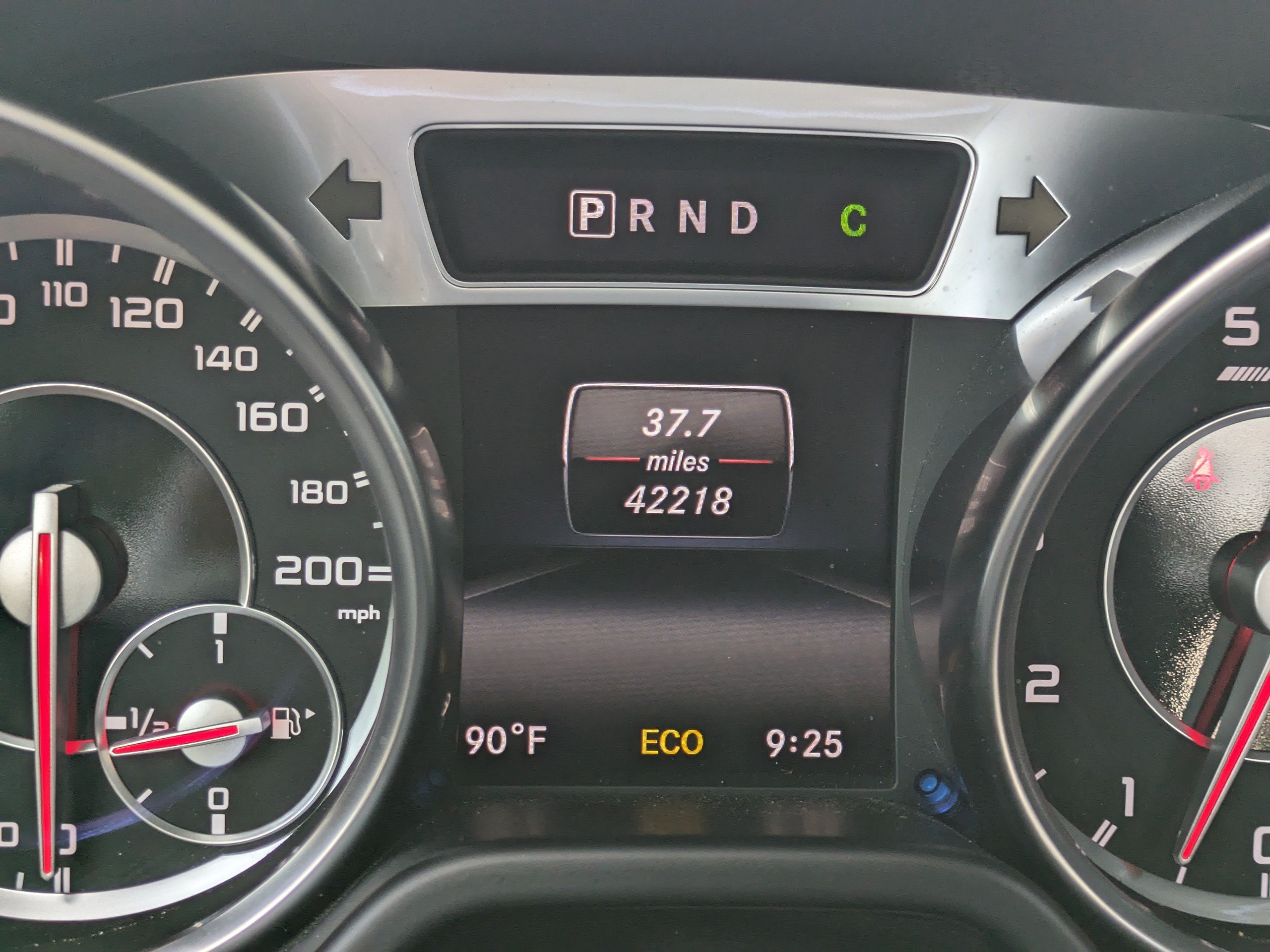 Used 2014 Mercedes-Benz SL 63 AMG image 27