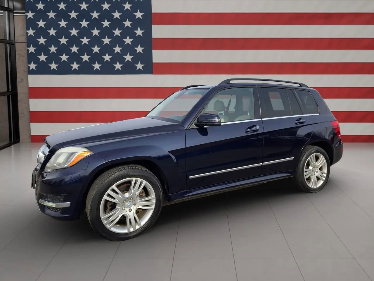 Used 2014 Mercedes-Benz GLK 350 4MATIC w/ Premium 1 Package image 1