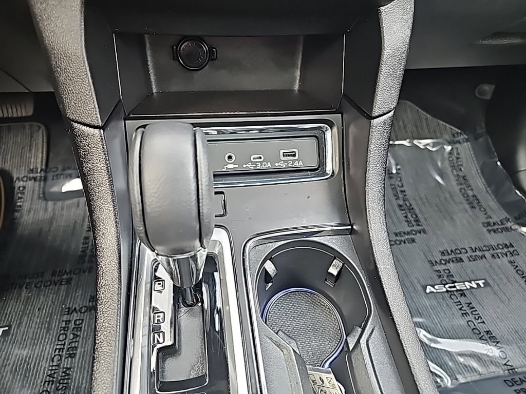 Used 2023 Subaru Ascent Limited w/ Technology Package image 34