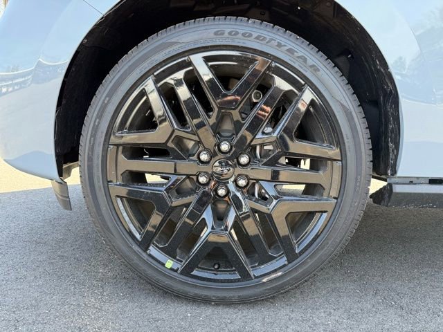 New 2026 Ford Expedition Max Platinum w/ Stealth Performance Package image 8