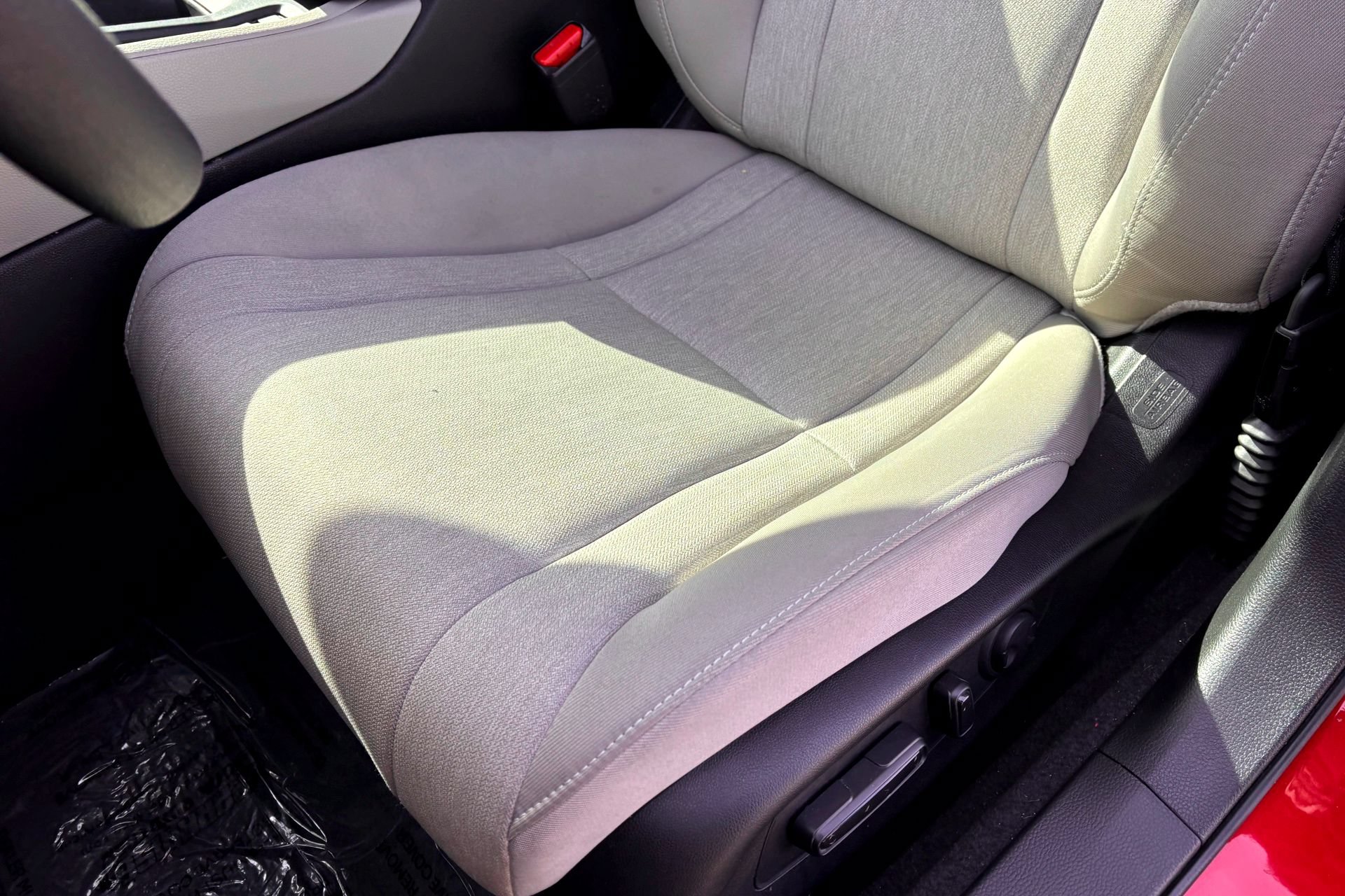 Used 2025 Honda Accord SE image 11
